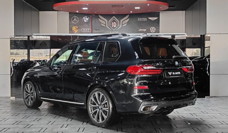 
								AED 2,015 P.M | 2019 BMW X7 xDrive40i M Sport | Under Warranty and BMW Service Contract | GCC | full									