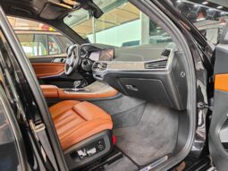 
										AED 2,015 P.M | 2019 BMW X7 xDrive40i M Sport | Under Warranty and BMW Service Contract | GCC | full									
