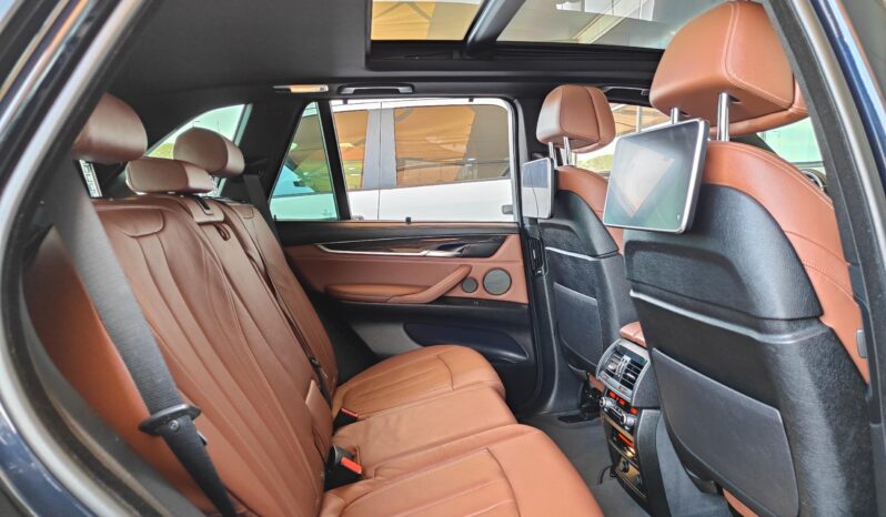
								AED 2,050 P.M | 2018 BMW X5 xDrive50i M Sport | Under Warranty | GCC | full									