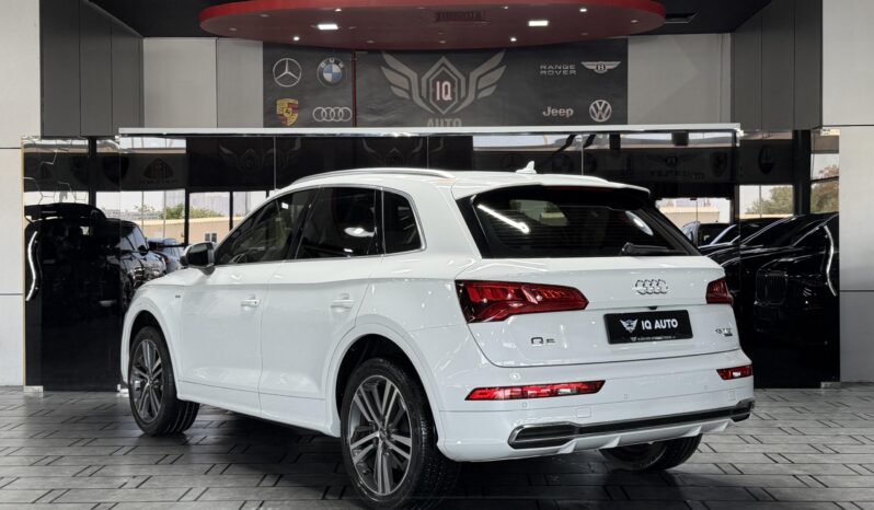 
								AED 1,160 P.M | 2020 Audi Q5 45 TFSI Quattro S Line | Under Warranty | GCC | full									