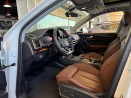 
										AED 1,160 P.M | 2020 Audi Q5 45 TFSI Quattro S Line | Under Warranty | GCC | full									