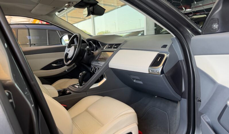 
								AED 655 P.M | 2020 Jaguar E-Pace S | Under Warranty | GCC | full									