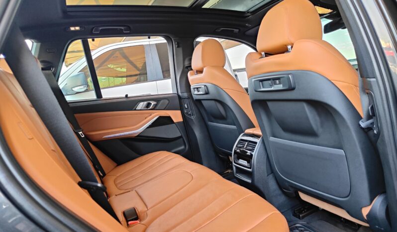 
								AED 1,990 P.M | 2021 BMW X5 xDrive40i XLine | Under Warranty | GCC | full									