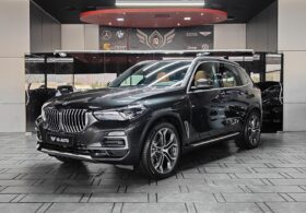 AED 1,990 P.M | 2021 BMW X5 xDrive40i XLine | Under Warranty | GCC |