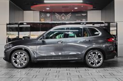 
										AED 1,990 P.M | 2021 BMW X5 xDrive40i XLine | Under Warranty | GCC | full									