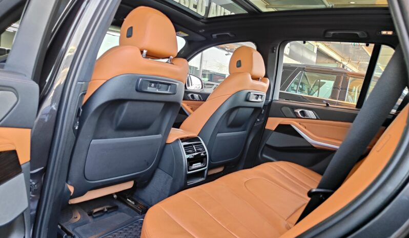 
								AED 1,990 P.M | 2021 BMW X5 xDrive40i XLine | Under Warranty | GCC | full									