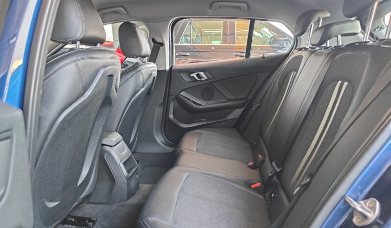 
								AED 870 P.M | 2021 BMW 120i Joy Edition | Under Warranty and BMW Service Contract | GCC | full									