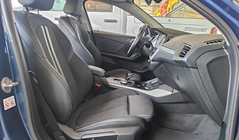 
								AED 870 P.M | 2021 BMW 120i Joy Edition | Under Warranty and BMW Service Contract | GCC | full									