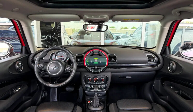 
								AED 655 P.M | 2019 Mini Cooper Clubman | Under Warranty | GCC | full									