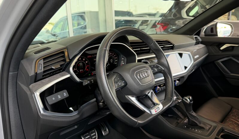 
								AED 2,905 P.M | 2023 Audi RS Q3 | Under Audi Warranty & Service Contract | GCC | full									