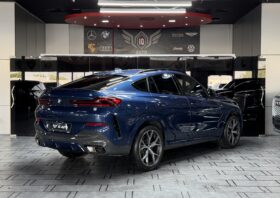 AED 3,015 P.M | 2023 BMW X6 xDrive40i M Sport | Under BMW Warranty | GCC |