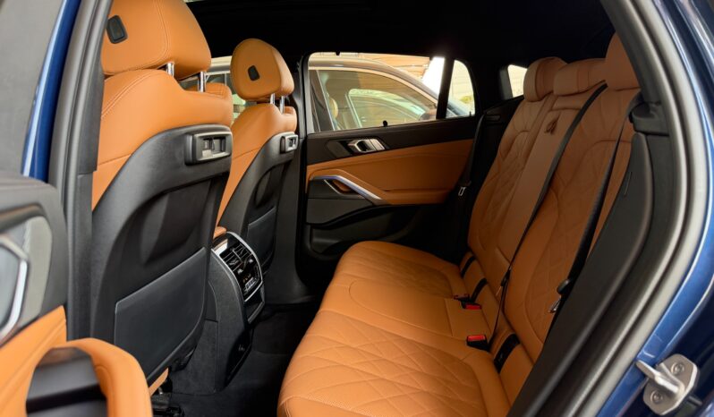 
								AED 3,015 P.M | 2023 BMW X6 xDrive40i M Sport | Under BMW Warranty | GCC | full									