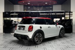 
										AED 920 P.M | 2022 MINI Cooper John Cooper Works | Under Warranty | GCC | full									