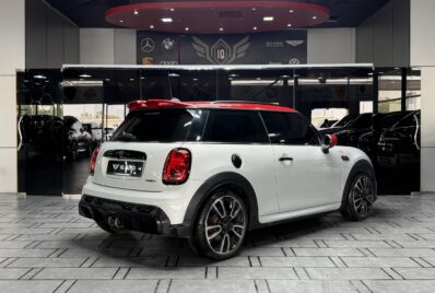 AED 920 P.M | 2022 MINI Cooper John Cooper Works | Under Warranty | GCC |