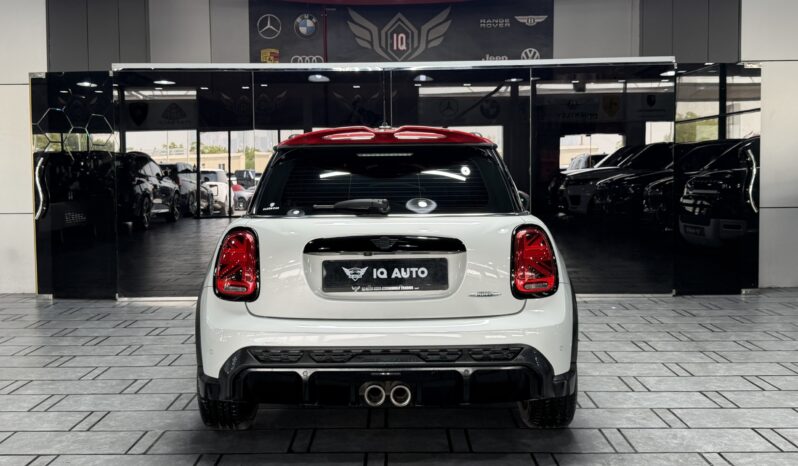 
								AED 920 P.M | 2022 MINI Cooper John Cooper Works | Under Warranty | GCC | full									
